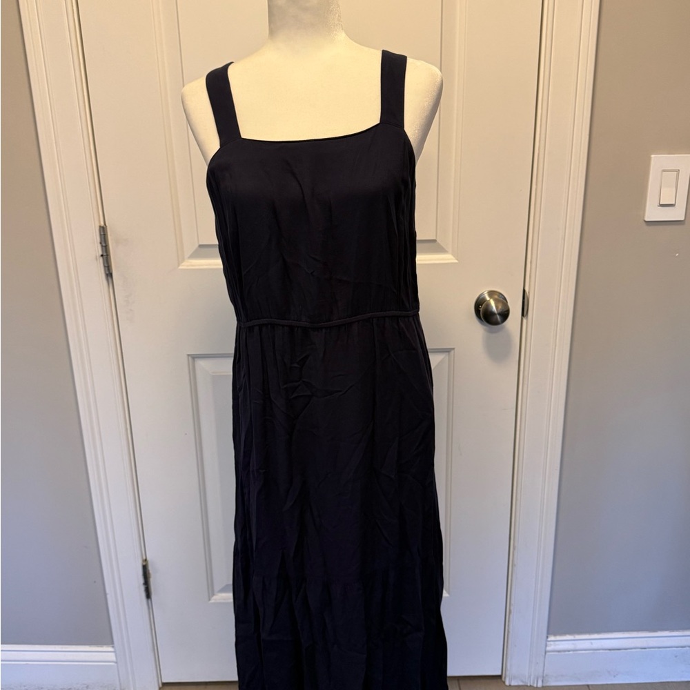 NWOT Navy Blue  Sleeveless Dress